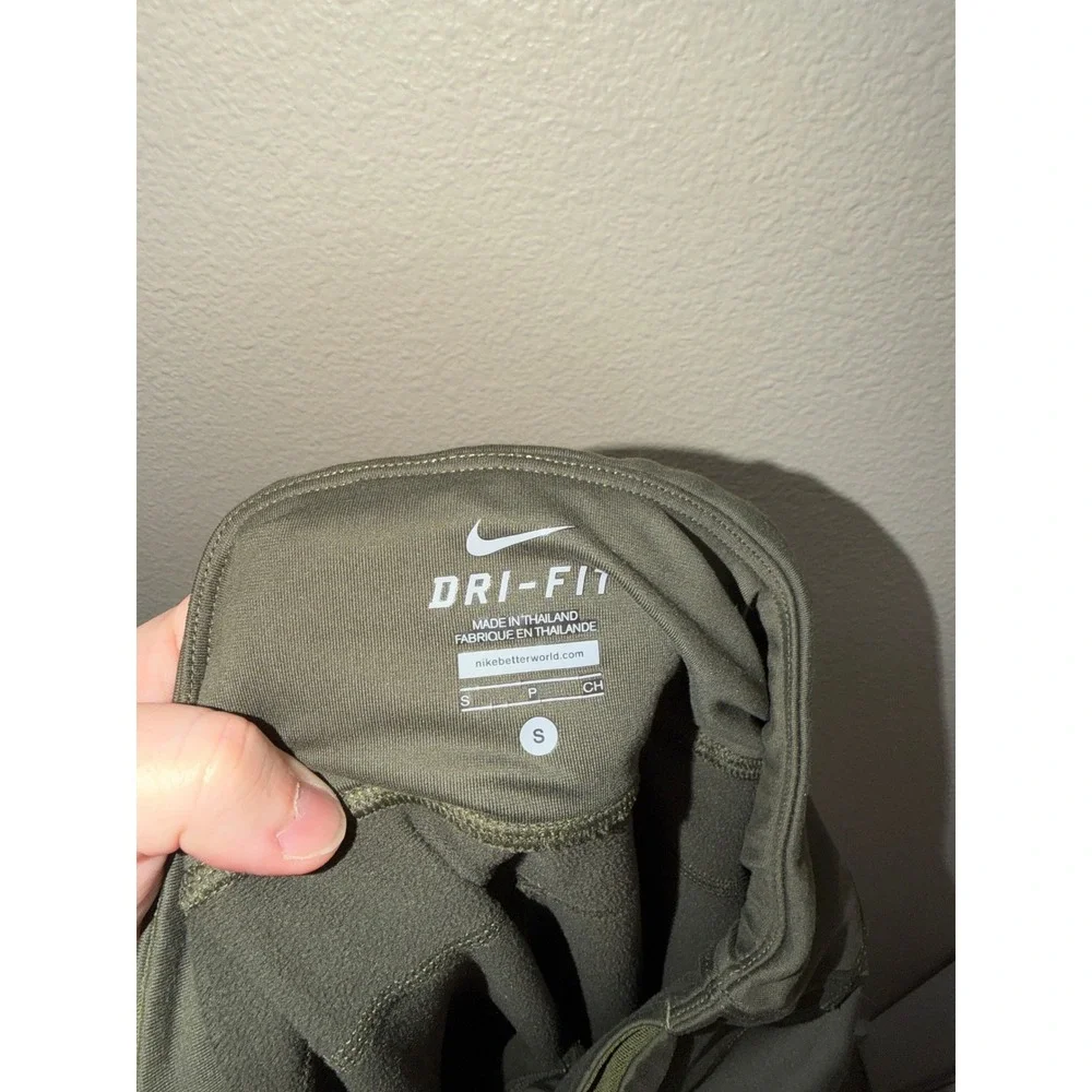 Women's Nike Drifit Joggers Size Small